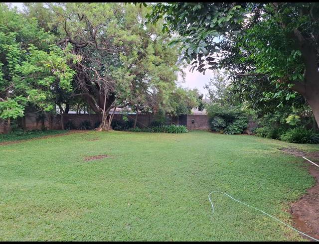 4 BEDROOM HOUSE FOR SALE IN SAFARI GARDENS